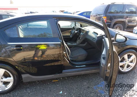2014 Chevrolet Volt z USA, uszkodzony, nr VIN 1G1RE6E40EU156751